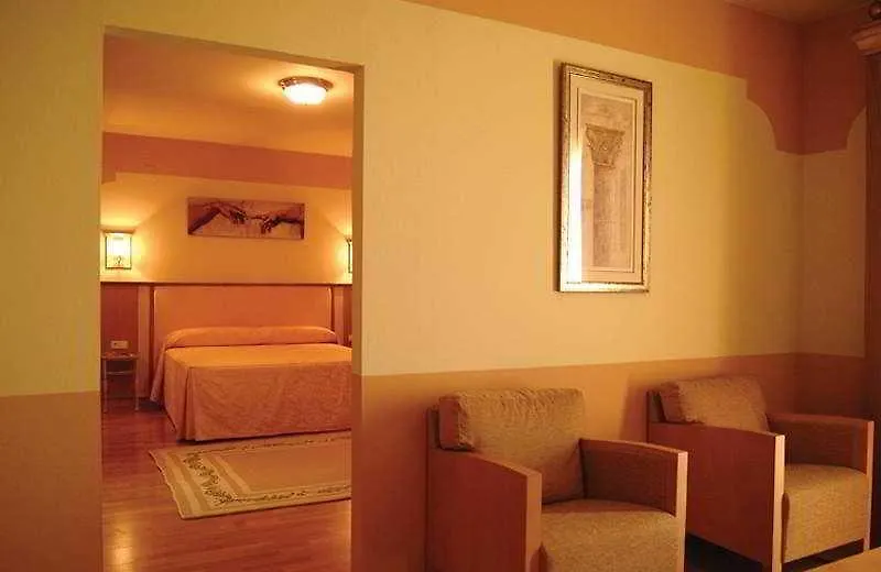 Hotel Fuente Las Piedras Cabra
