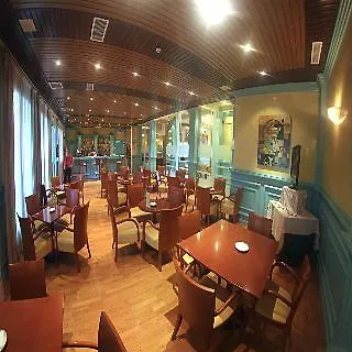 Hotel Fuente Las Piedras Cabra