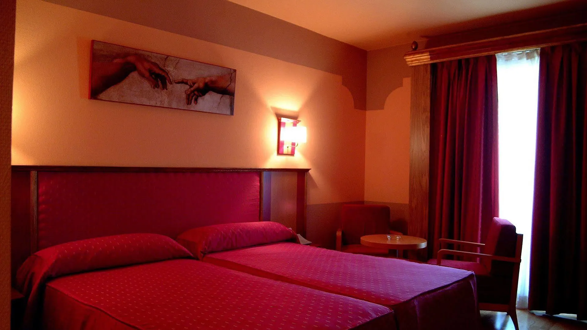 Hotel Fuente Las Piedras Cabra